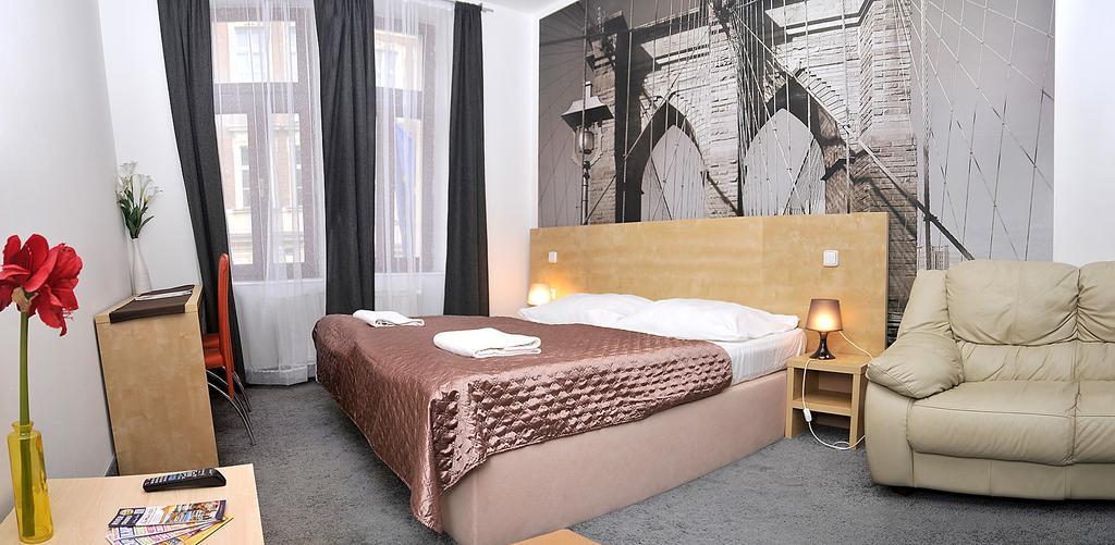 Andel Apartmany Praag Buitenkant foto