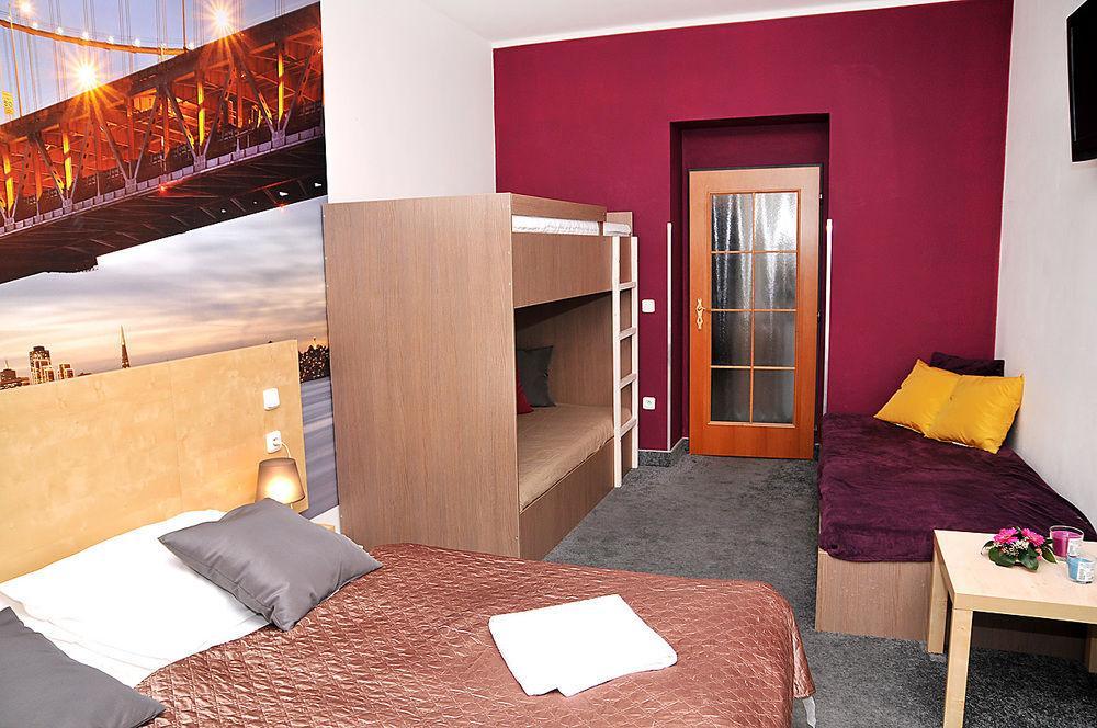 Andel Apartmany Praag Buitenkant foto