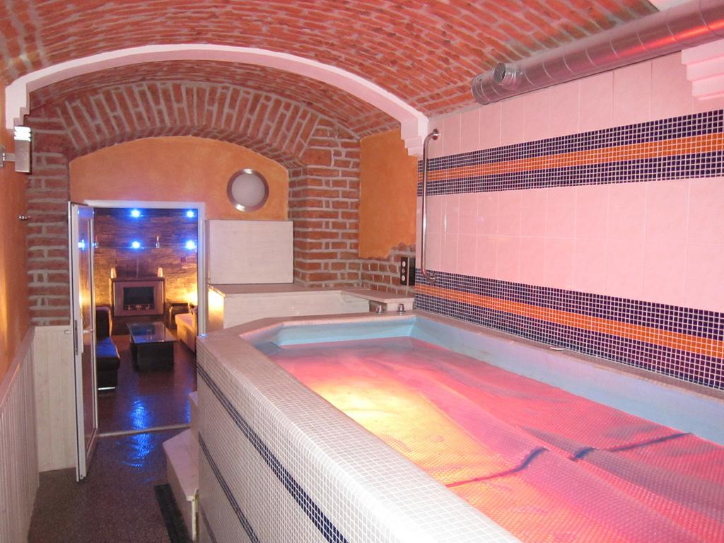 Andel Apartmany Praag Buitenkant foto